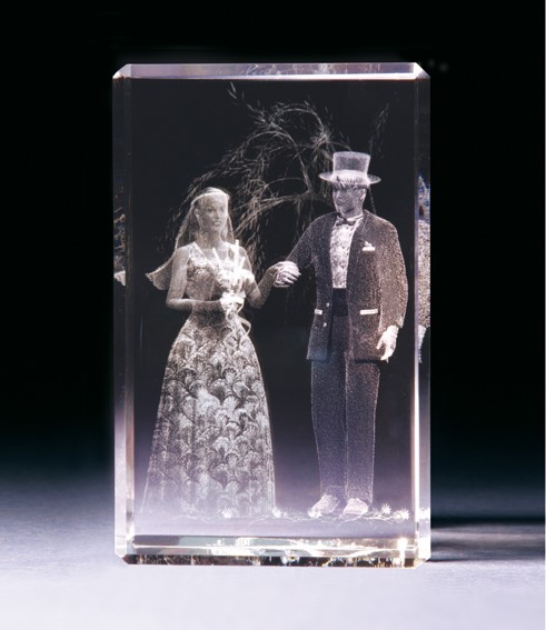 Bild von Brautpaar in Glasblock - 3D-Glas mit realistischem Textur-Effekt
